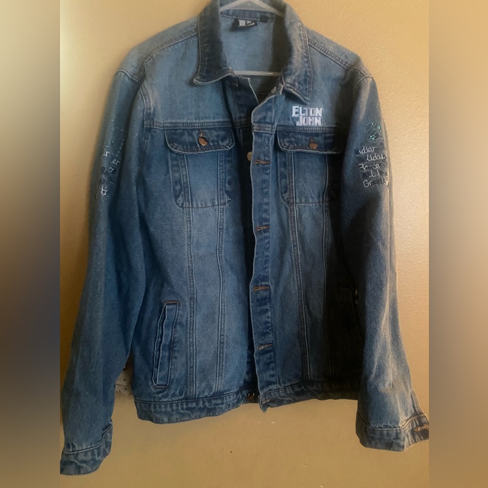 ELTON JOHN Goodbye Yellow Brick Road Final Tour Jacket